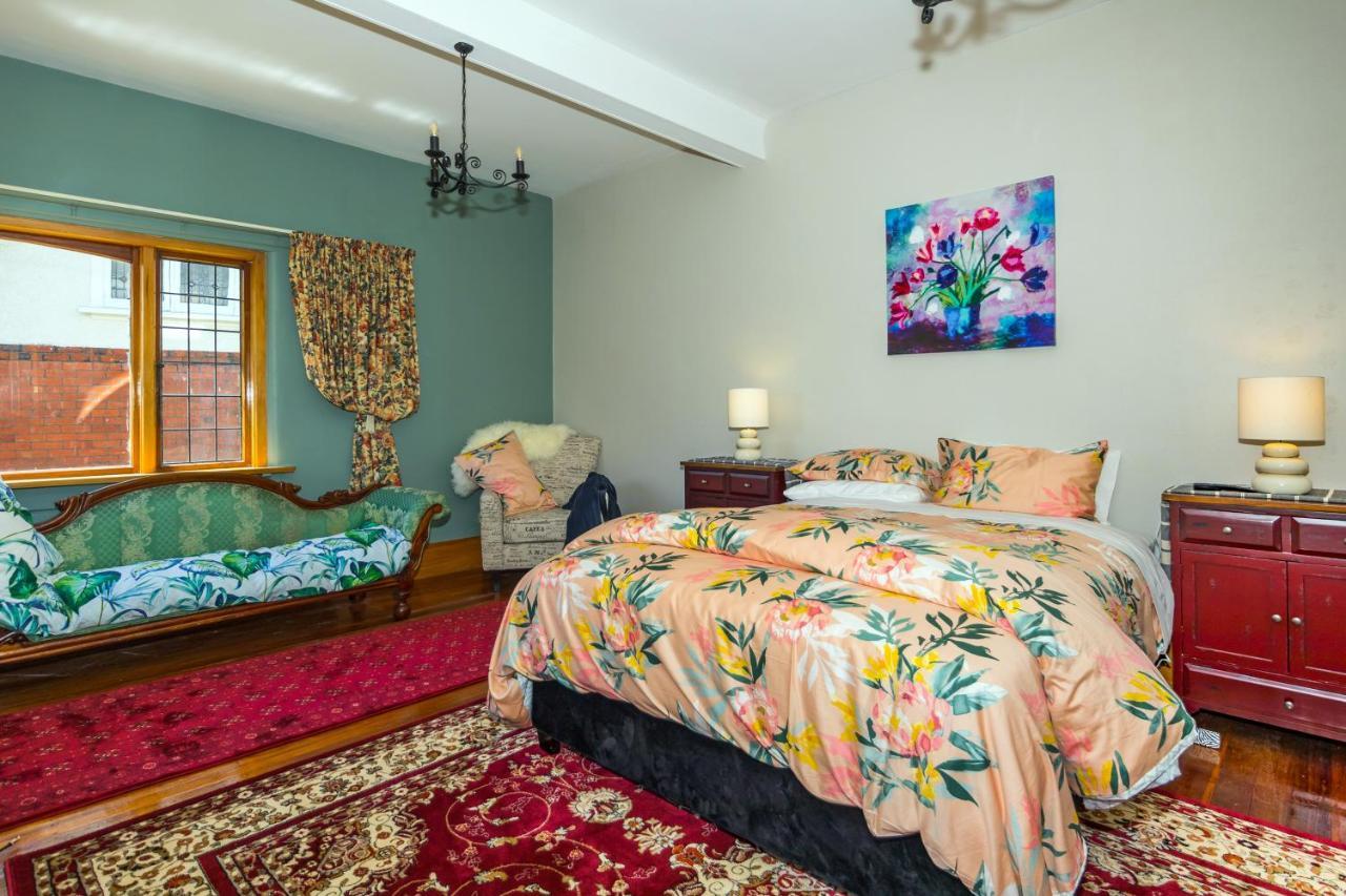 The Sanctuary & Spa Plus Free Breakfast Timaru Exterior photo